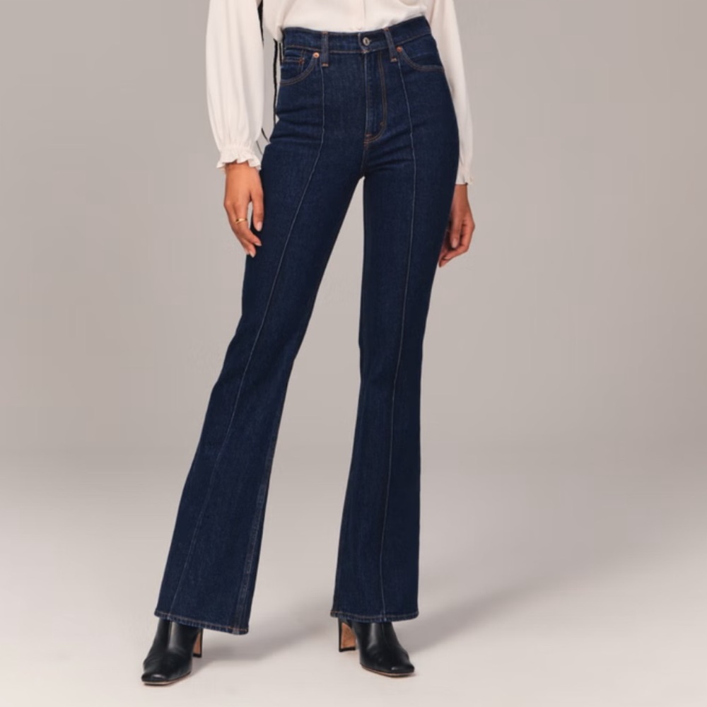 Abercrombie & Fitch Curve Love High Rise Vintage Flare Jean
